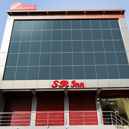 Collection O Sr Inn Chinhat Ngoại thất bức ảnh